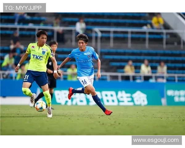 雷法山口与横滨F的激烈对决揭示了足球战术与团队协作的重要性